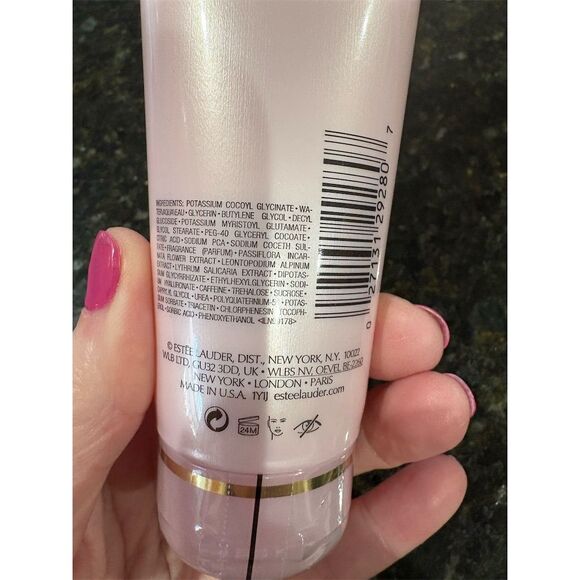 Estée Lauder Soft Clean Moisture Rich Foaming Cleanser 4.2 oz - Picture 5 of 5